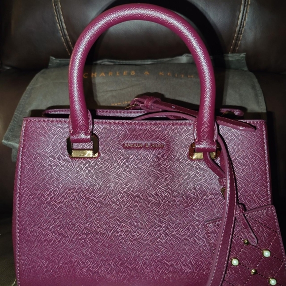 Charles & Keith structured 2 way satchel - Picture 9 of 10